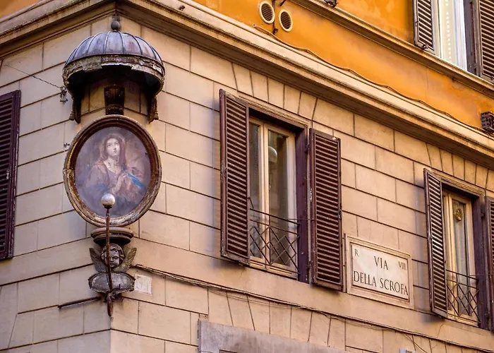 Navona Blue Daire